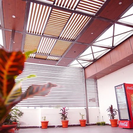 فندق Sunshine Residency Mancherāl المظهر الخارجي الصورة